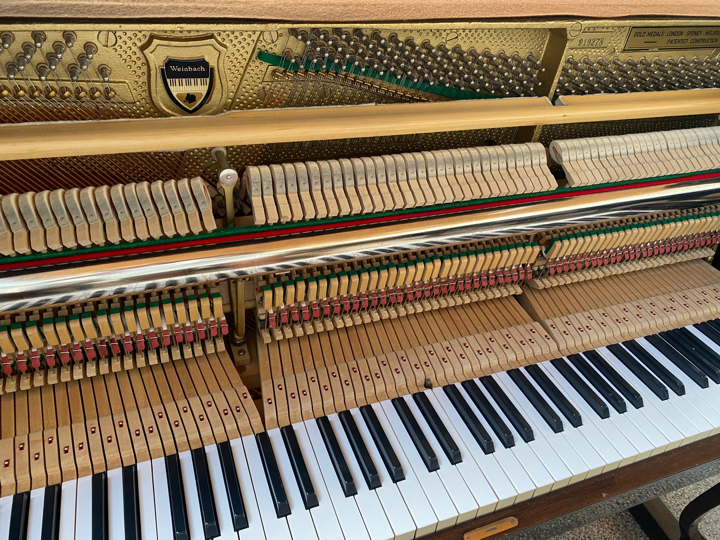 PIANINO WEINBACH
