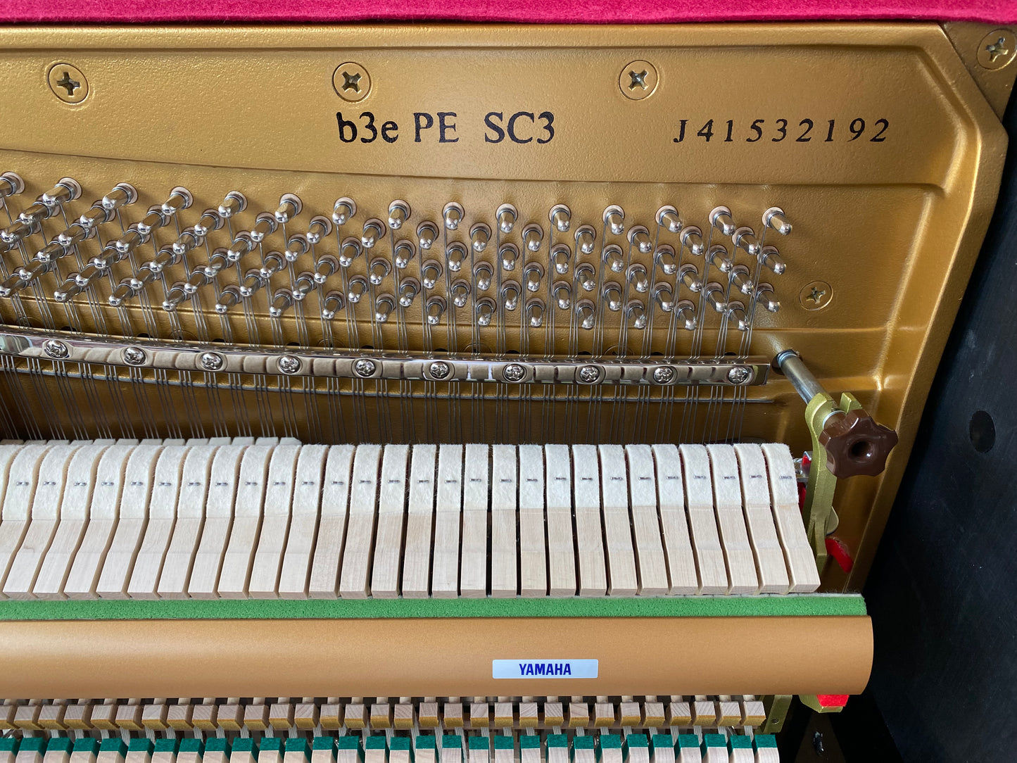 YAMAHA B3