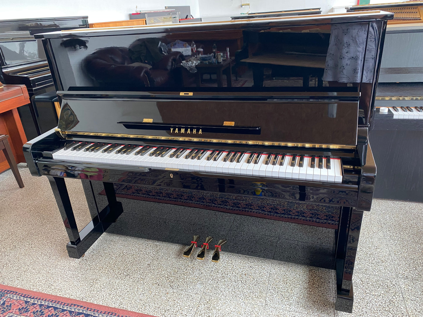 Pianino Yamaha U1