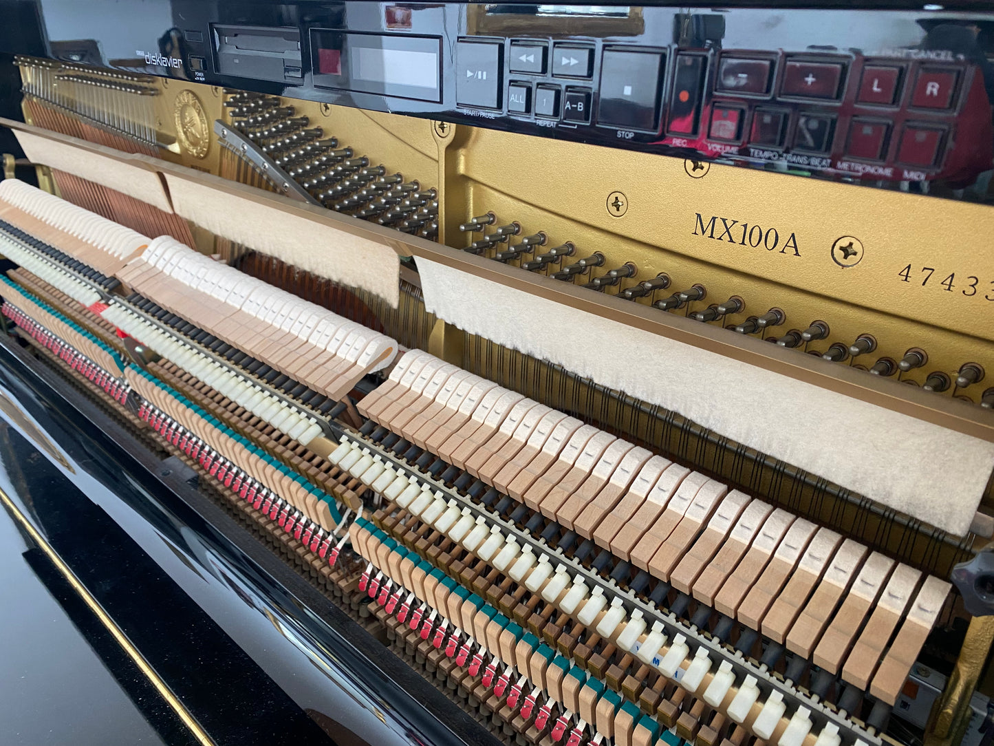 PIANINO MX100A