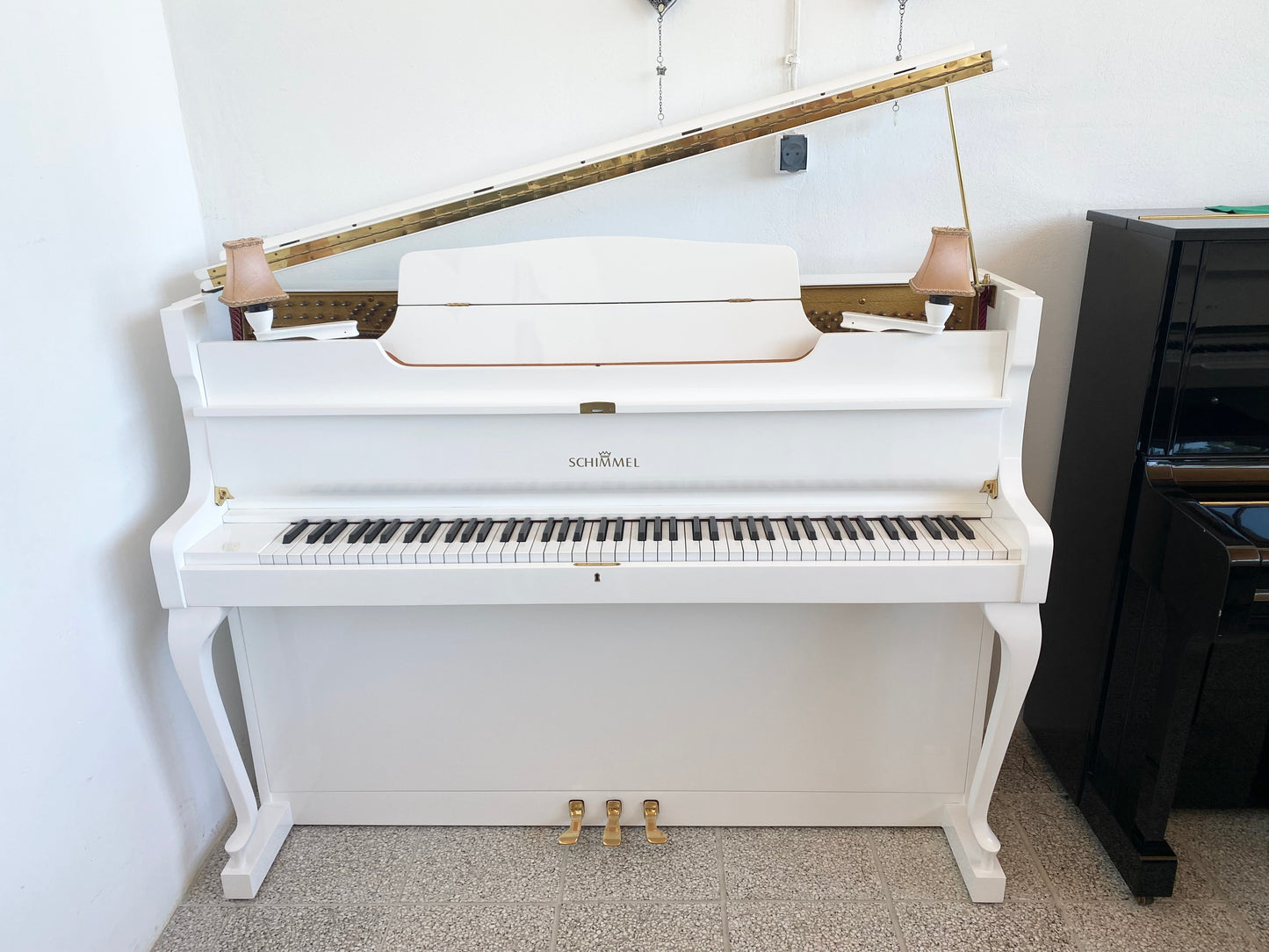 Pianino Schimmel