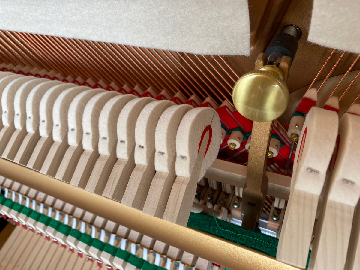 Pianino Essex - Steinway & Son