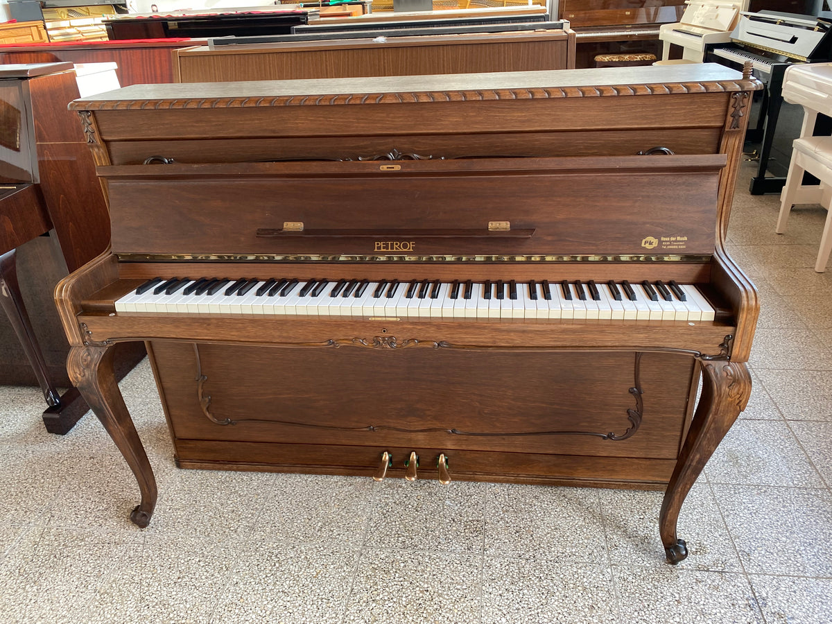Pianino Petrof