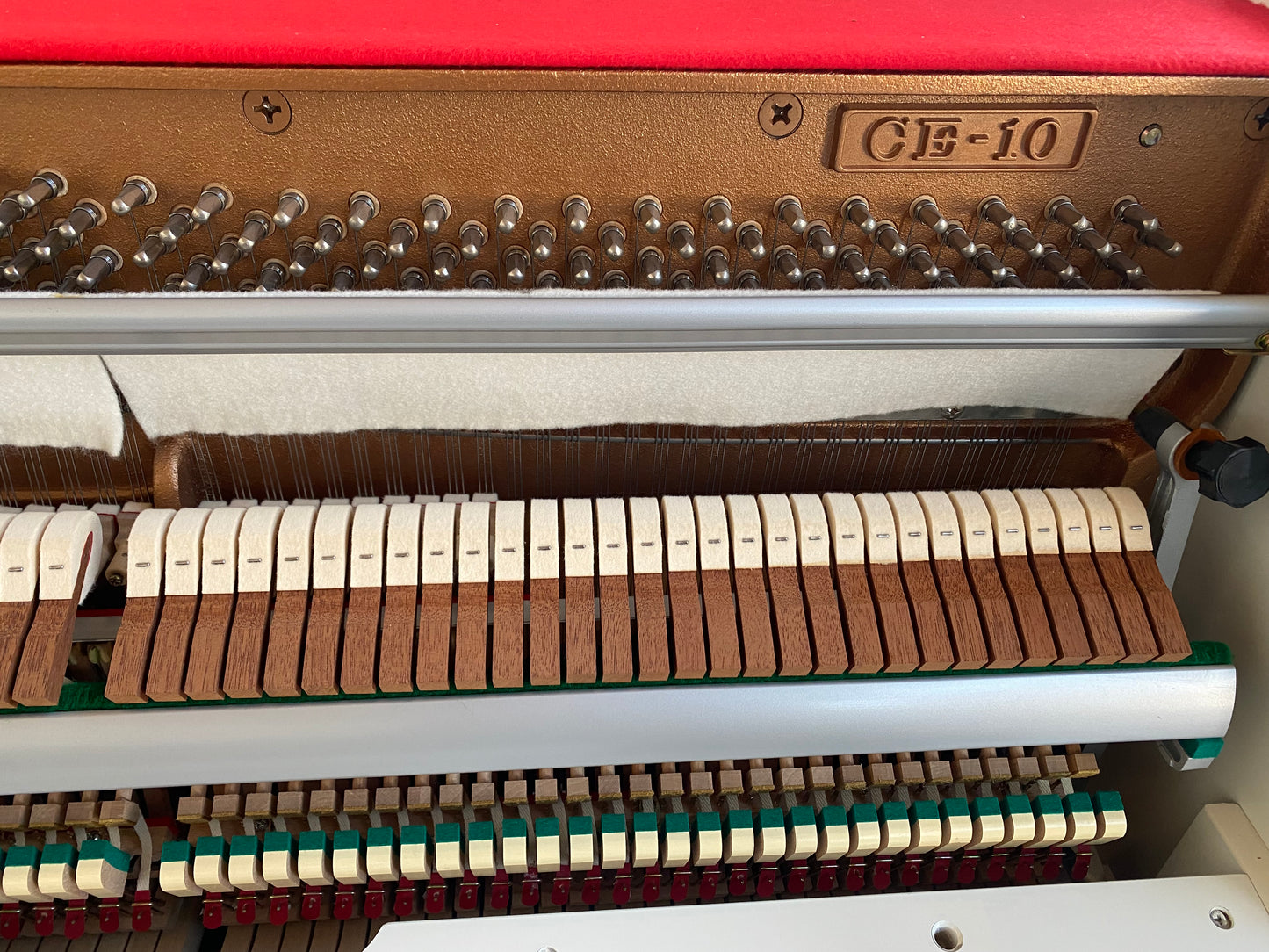 Pianino Kawai