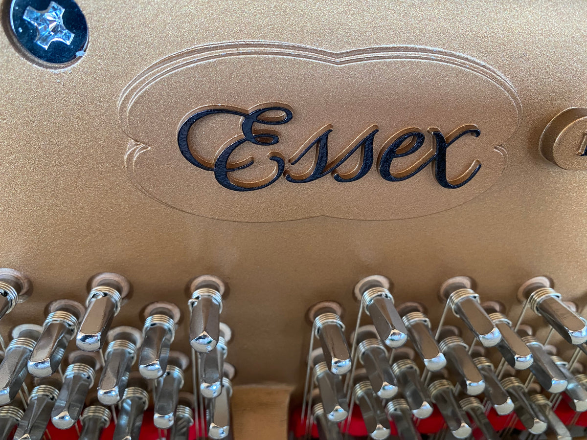 Pianino Essex - Steinway & Son