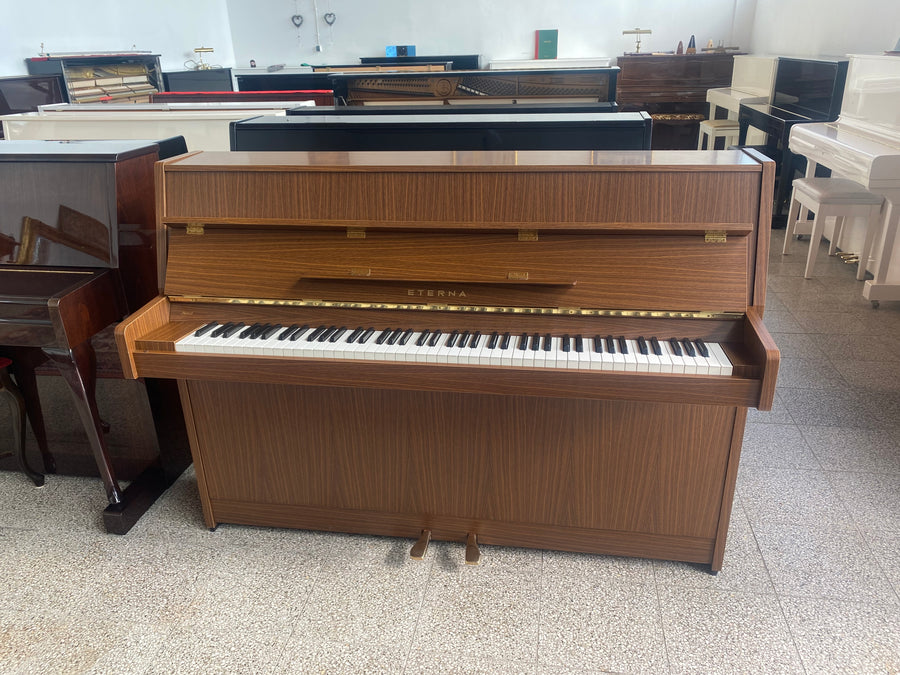 Pianino Yamaha Eterna