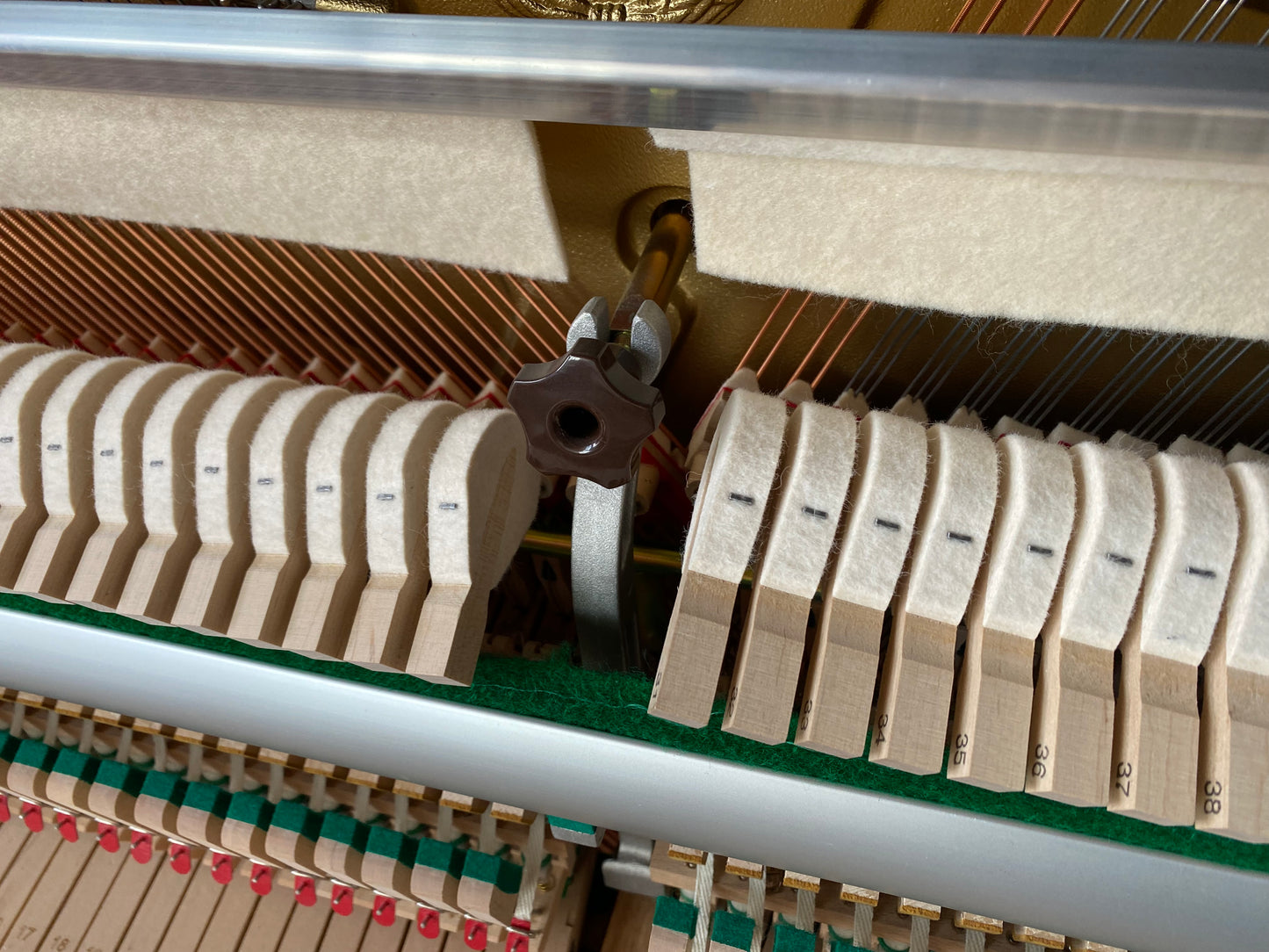 Pianino Yamaha B2