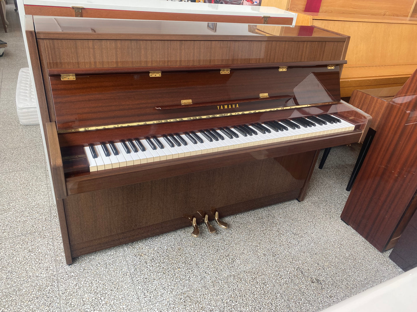 Pianino Yamaha