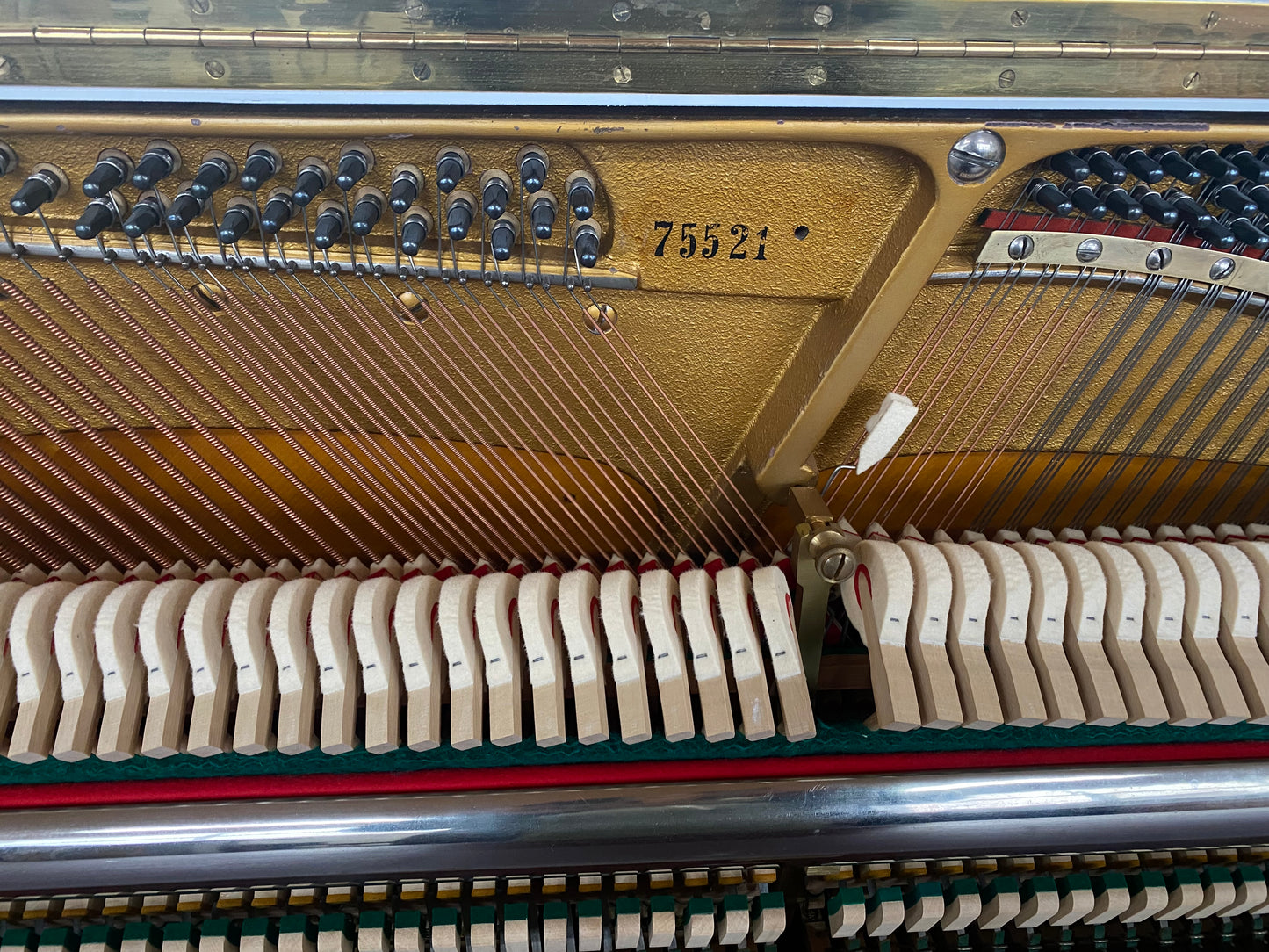 PIANINO GROTIAN STEINWEG