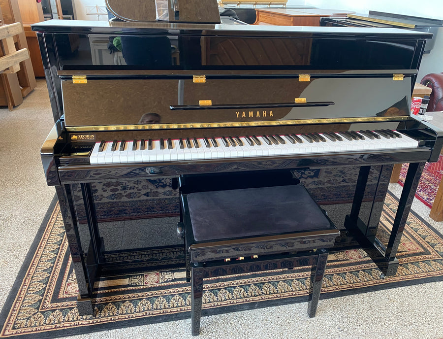 Pianino Yamaha B2