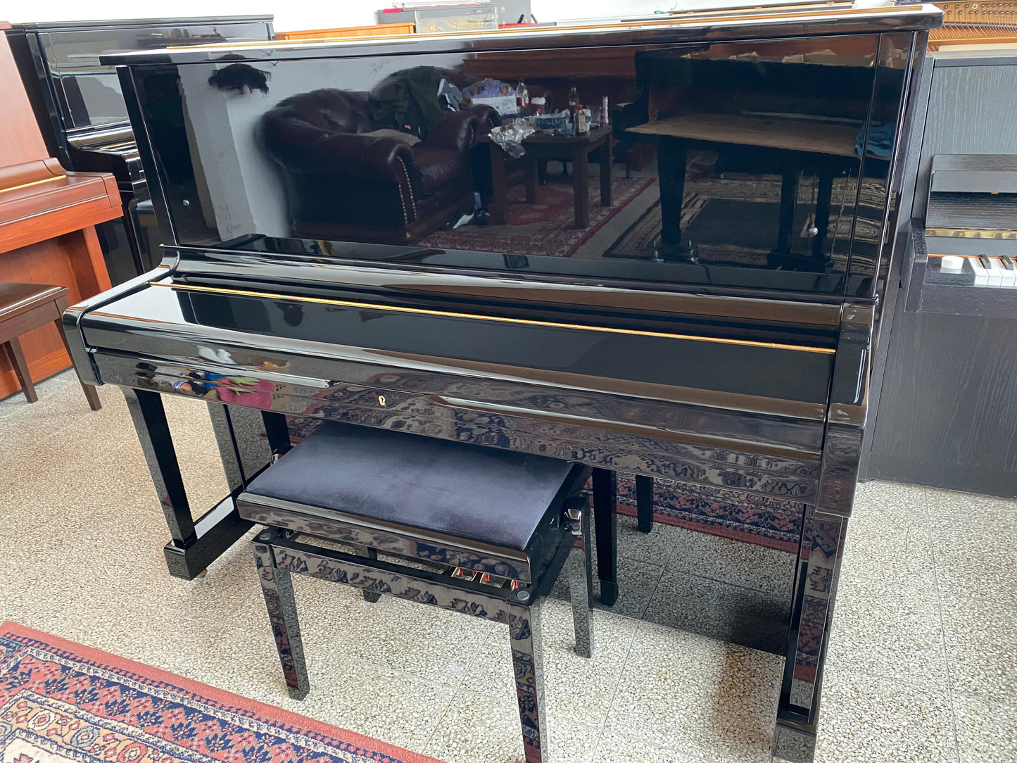 Pianino Yamaha U1