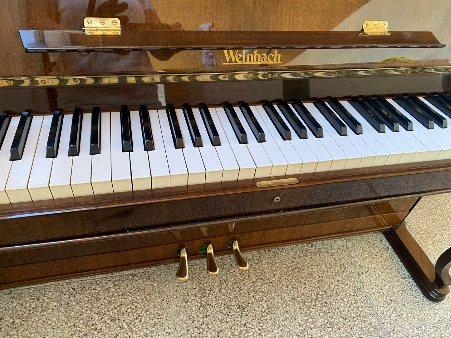 Pianino Weinbach